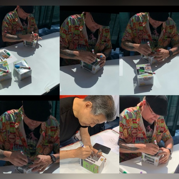 TMNT Nickelodeon Signed Funko Pops Lot of 5 - Eastman & Saito - Picture 10 of 10